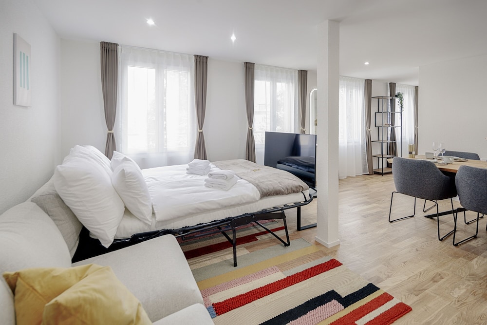 eh apartments jupiter