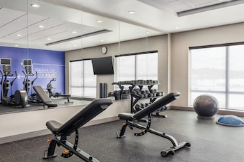 holiday inn express and suites bessemer birmingham sw an ihg hotel