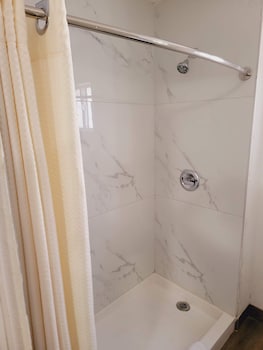 super 8 by wyndham el centro north