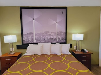 super 8 by wyndham el centro north