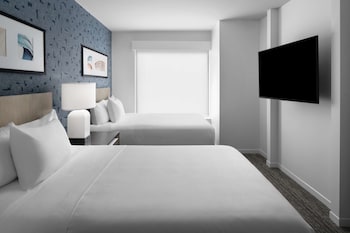 hyatt house lansing university area