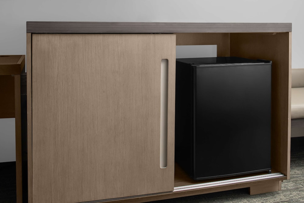 hyatt house lansing university area