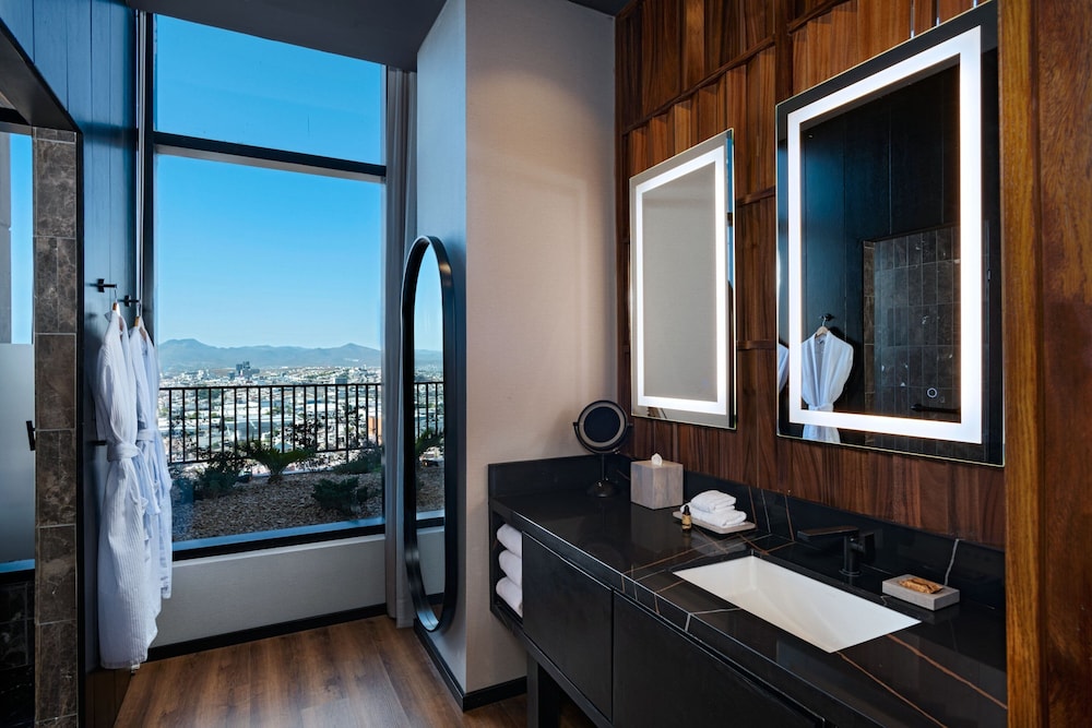 vetta distrito uno autograph collection