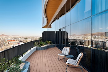 vetta distrito uno autograph collection