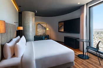 vetta distrito uno autograph collection