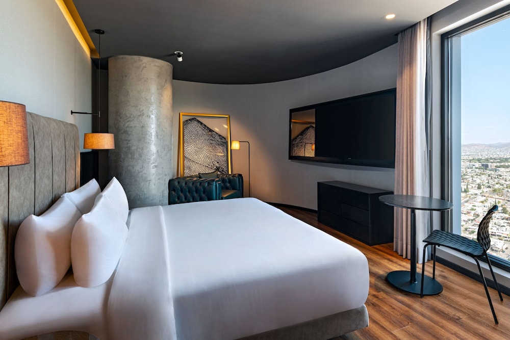 vetta distrito uno autograph collection