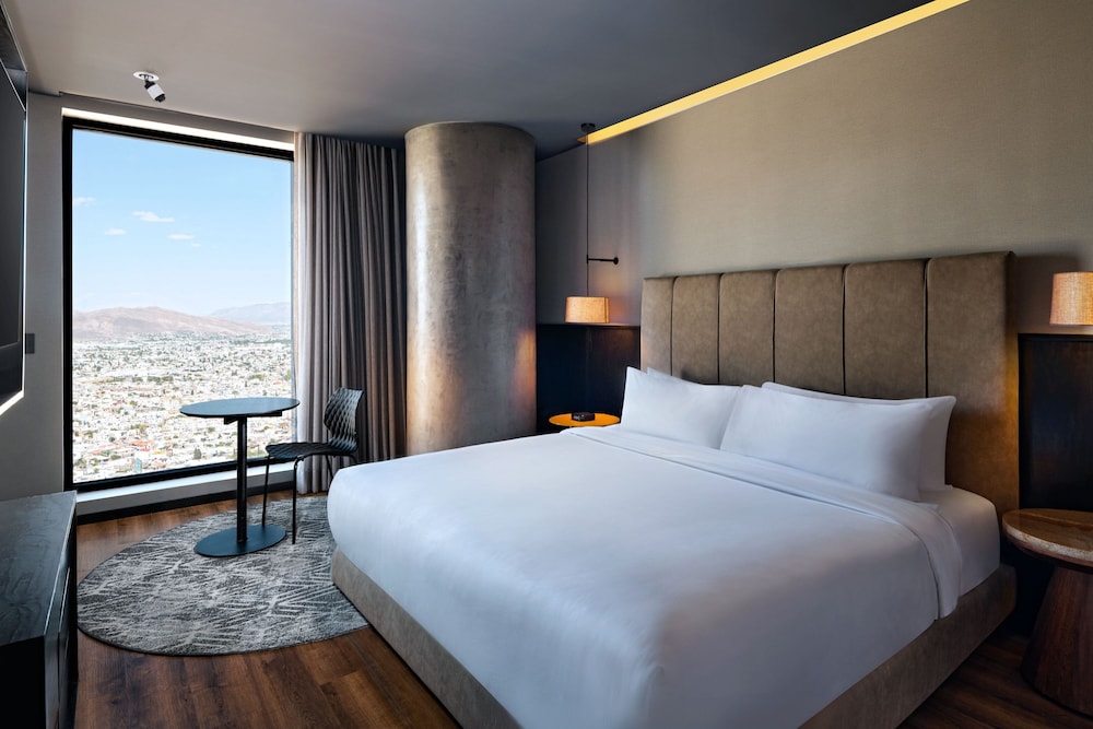 vetta distrito uno autograph collection