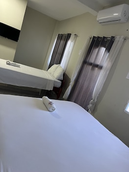 hotel y restaurante la perla