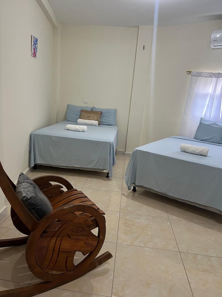 hotel y restaurante la perla