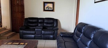 kartagus guest house