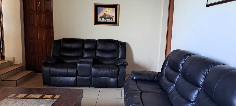 kartagus guest house