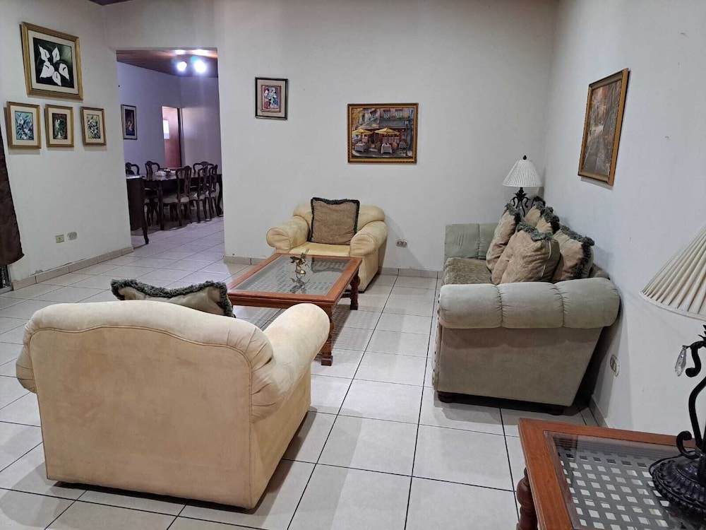 kartagus guest house