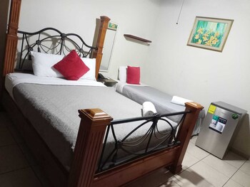kartagus guest house