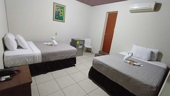 kartagus guest house