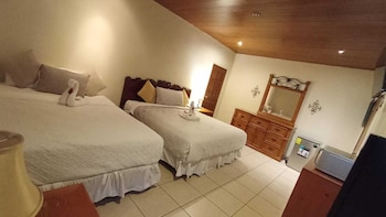 kartagus guest house
