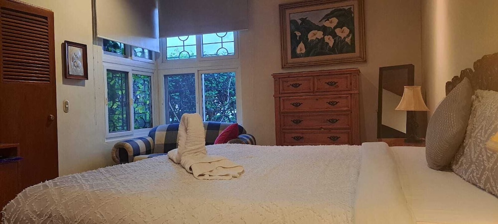 kartagus guest house