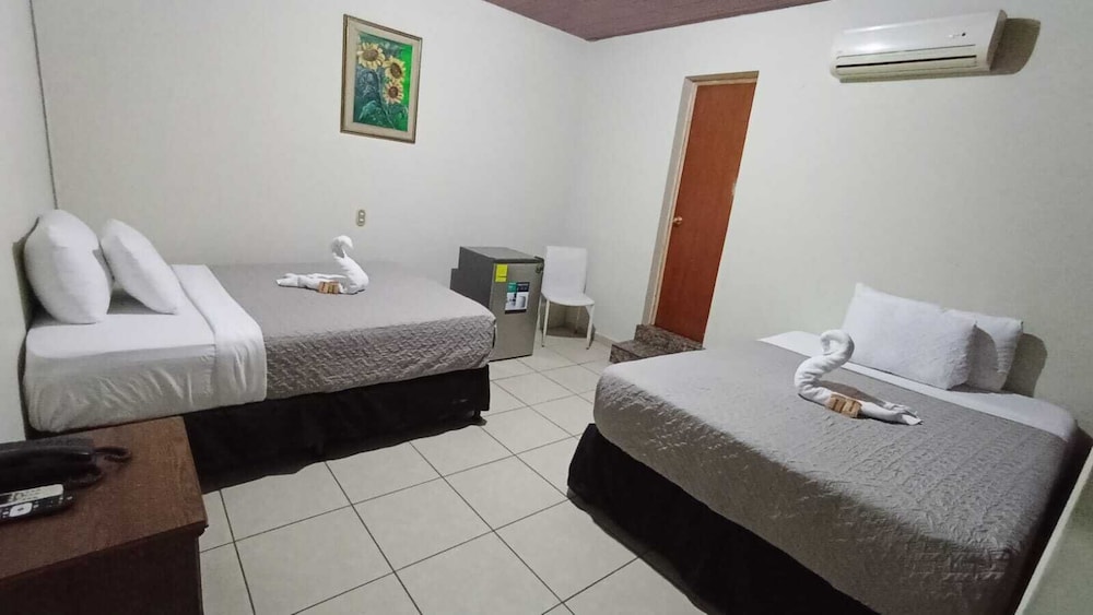 kartagus guest house