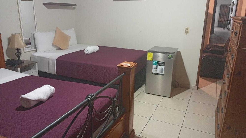 kartagus guest house