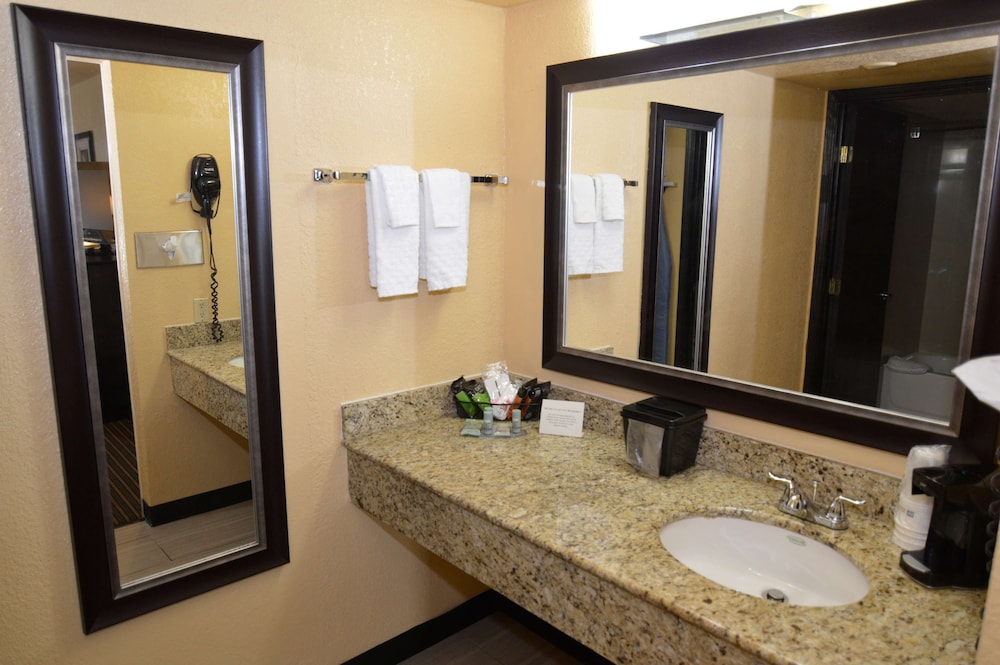 best western inn of del rio
