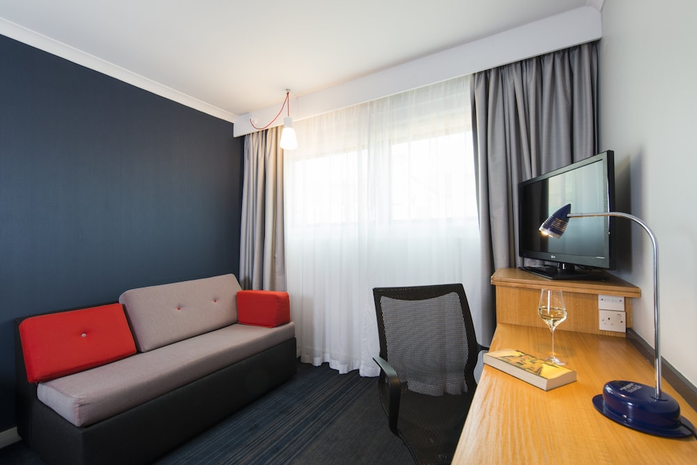 holiday inn express derby pride park by ihg