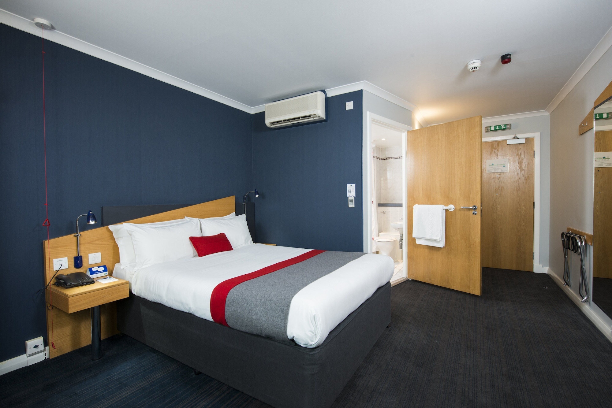 holiday inn express derby pride park by ihg