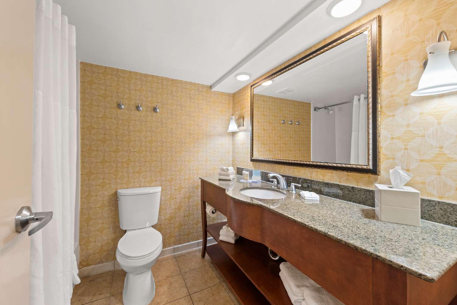 hampton inn miami airport west