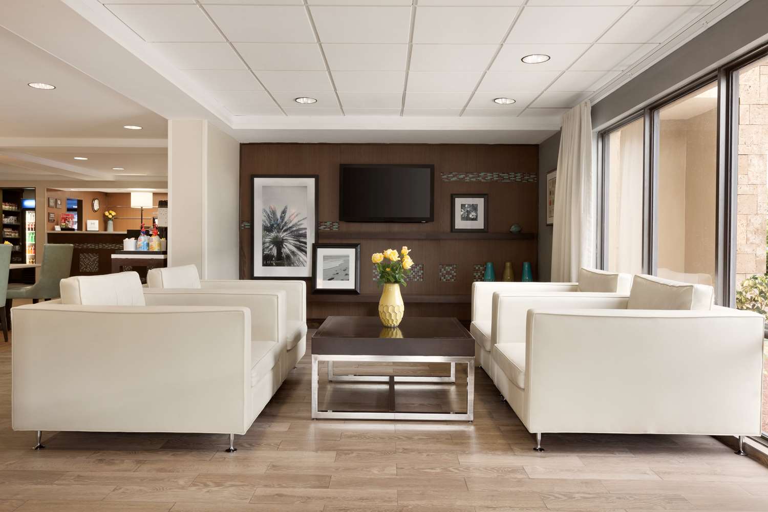 hampton inn miami airport west