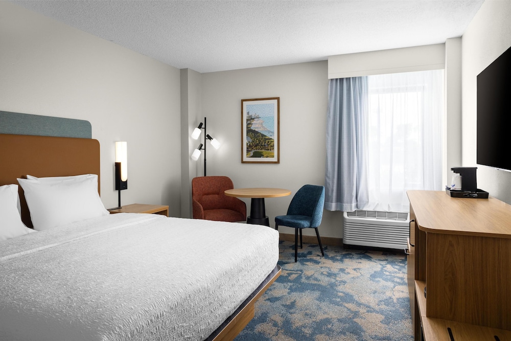 hampton inn miami airport west
