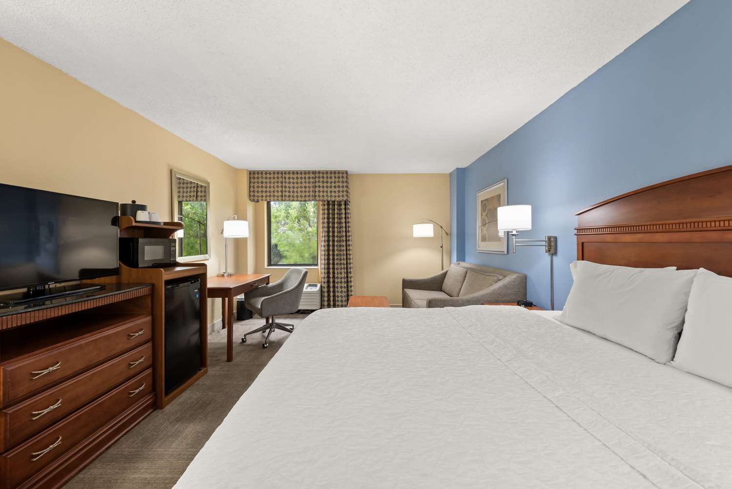 hampton inn miami airport west