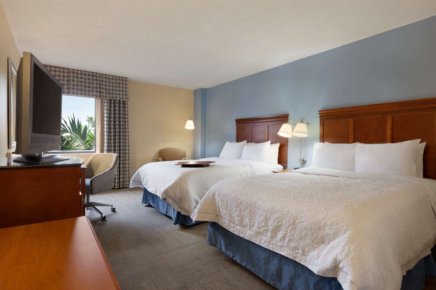 hampton inn miami airport west