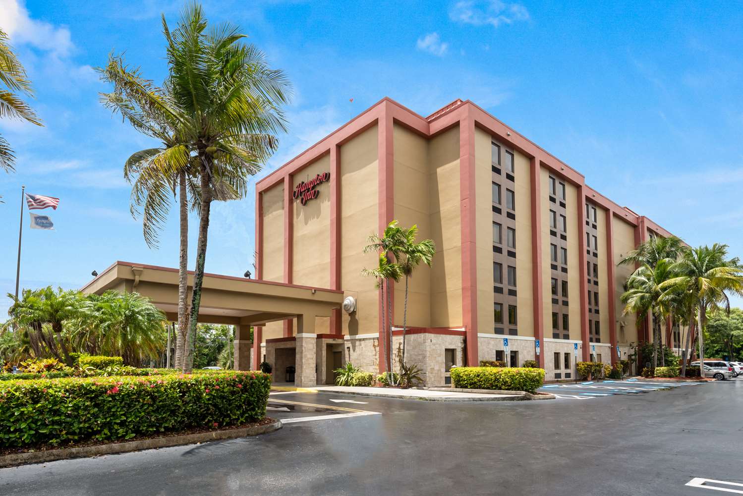 hampton inn miami airport west