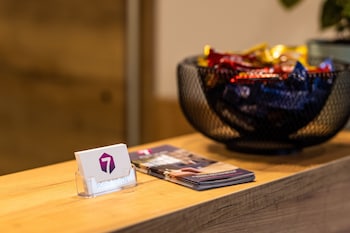 point 7 hotel