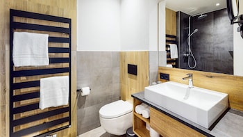 point 7 hotel