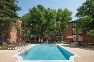 Best Western Chicago - Downers Grove,Near Yorktown Shopping Center,3 star