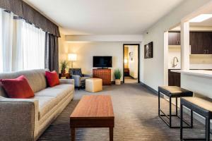 Best Western Chicago - Downers Grove,Near Yorktown Shopping Center,3 star