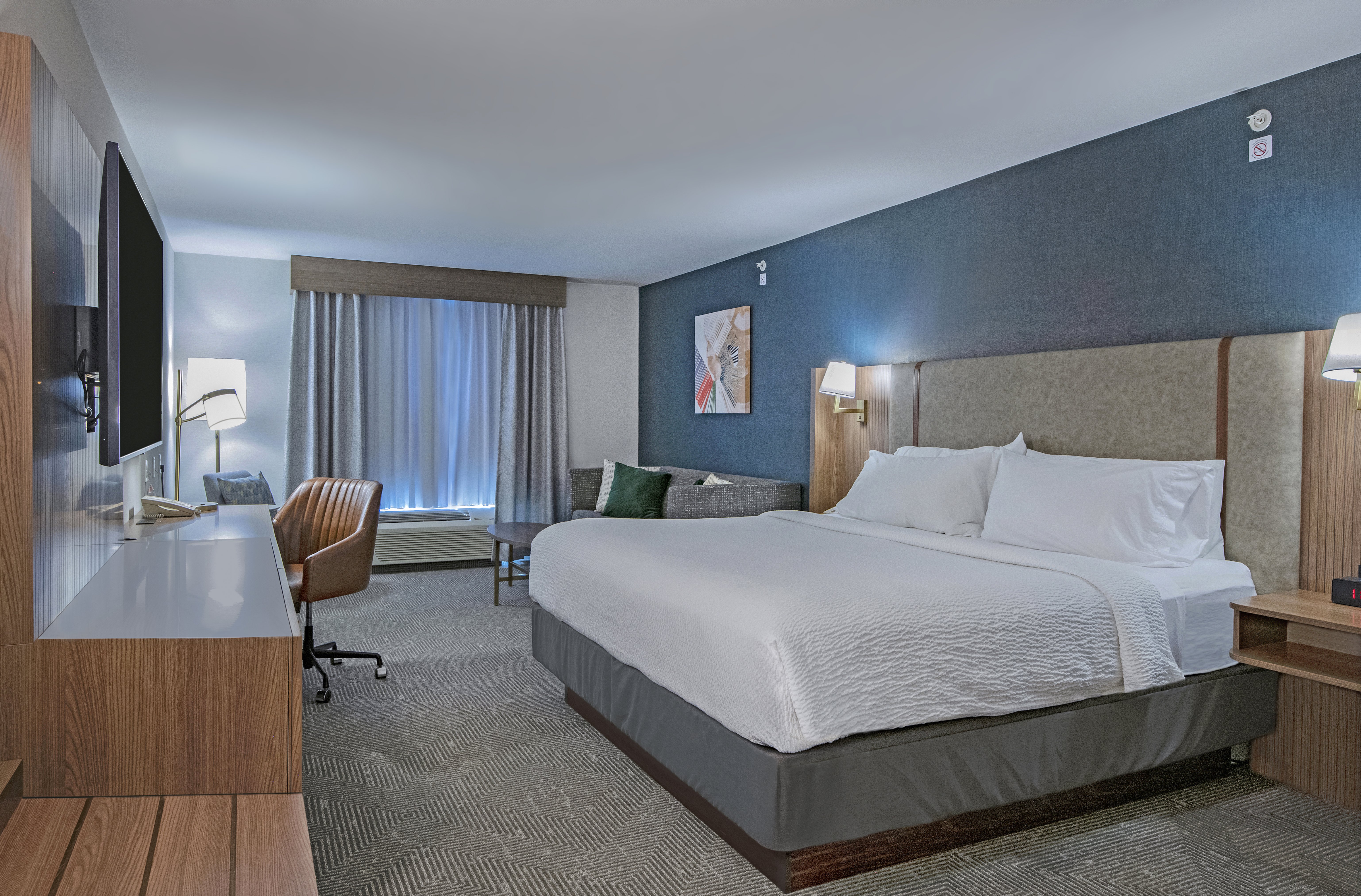 holiday inn hotel and suites kamloops by ihg