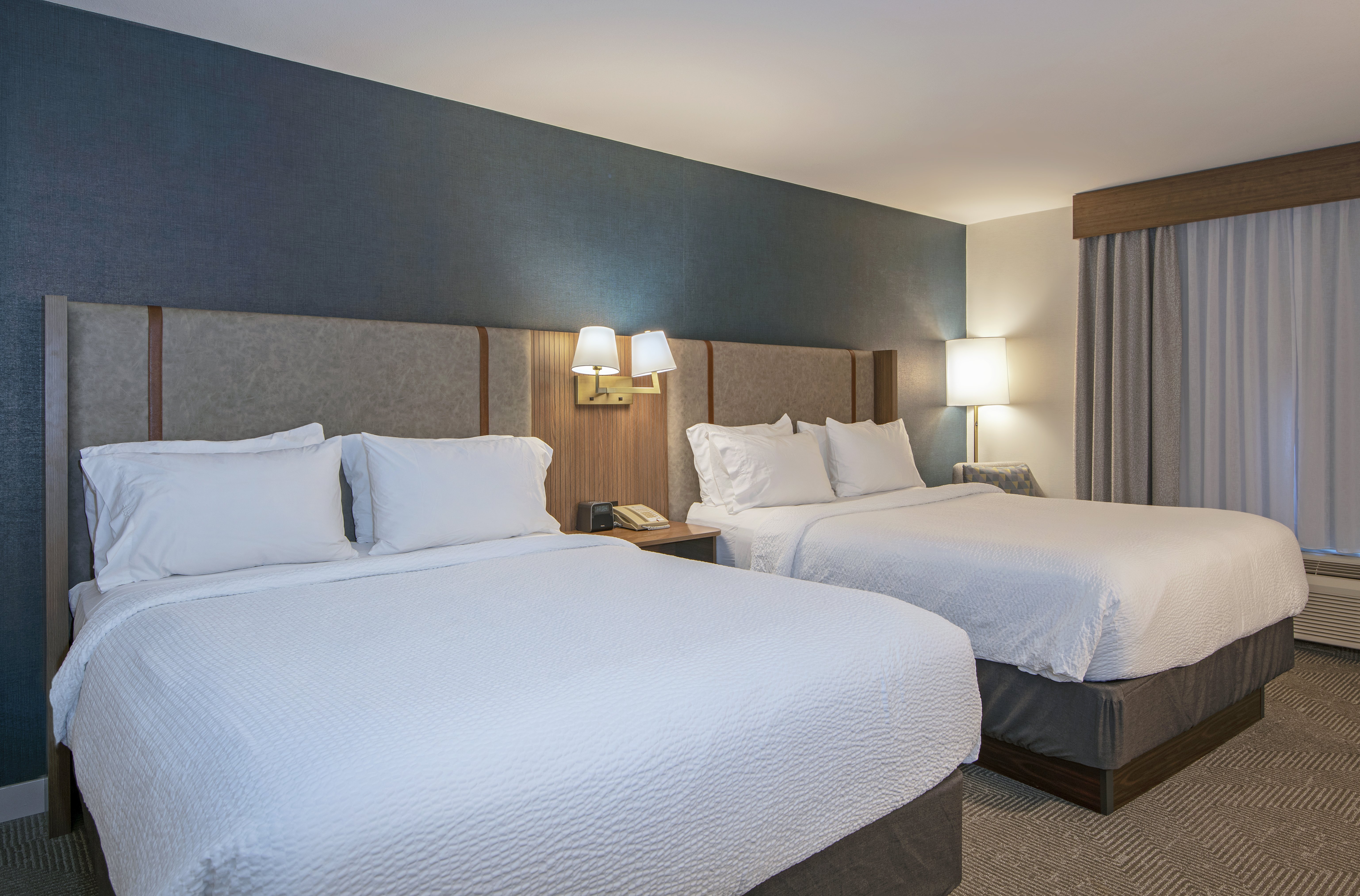 holiday inn hotel and suites kamloops by ihg