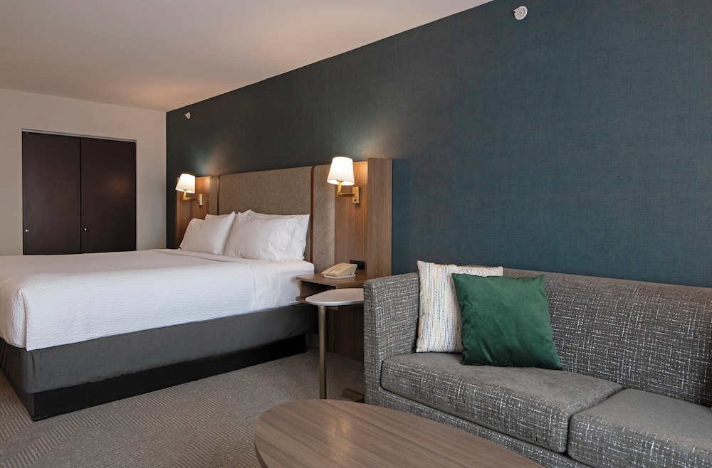 holiday inn hotel and suites kamloops by ihg