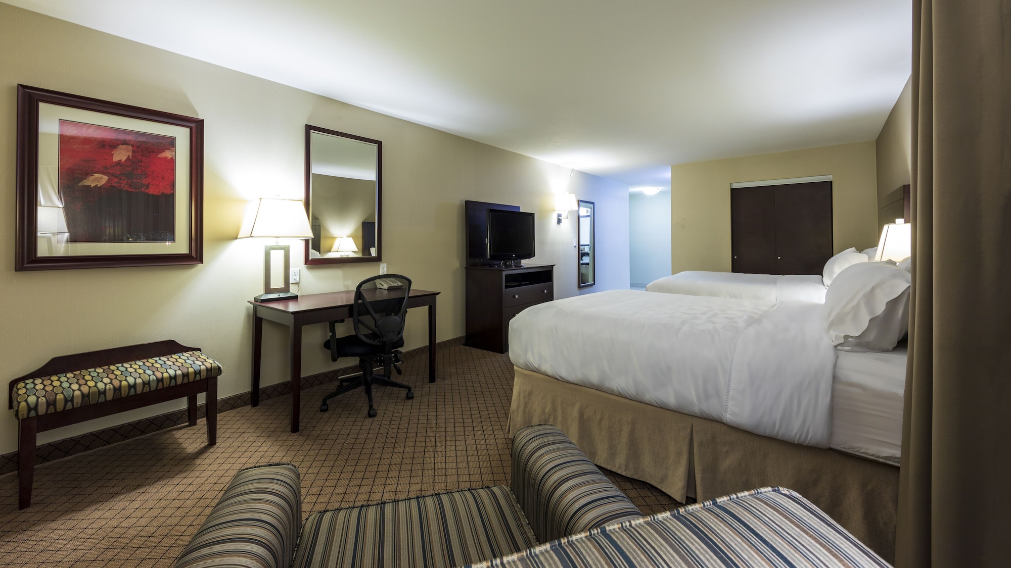 holiday inn hotel and suites kamloops by ihg