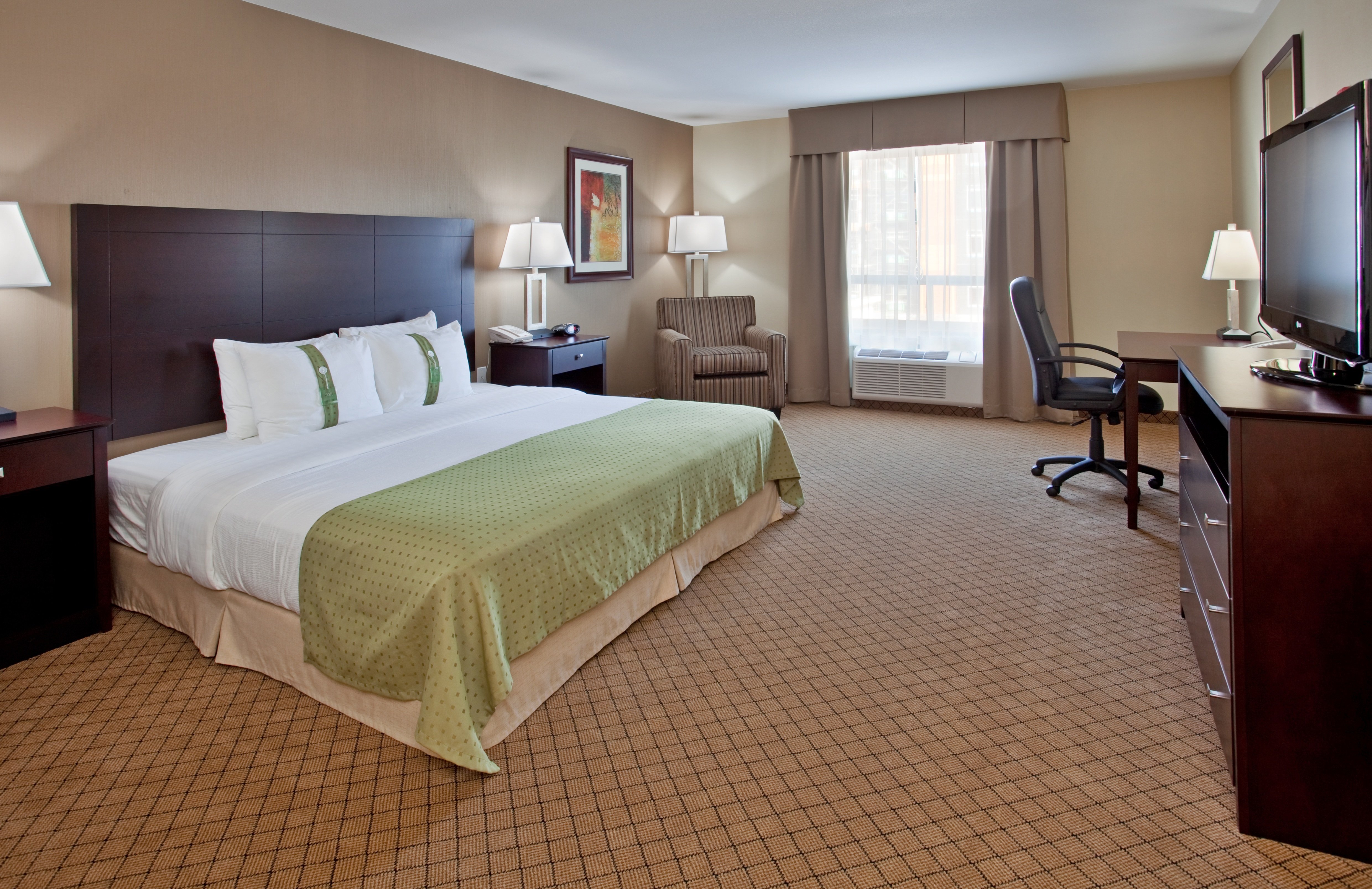 holiday inn hotel and suites kamloops by ihg