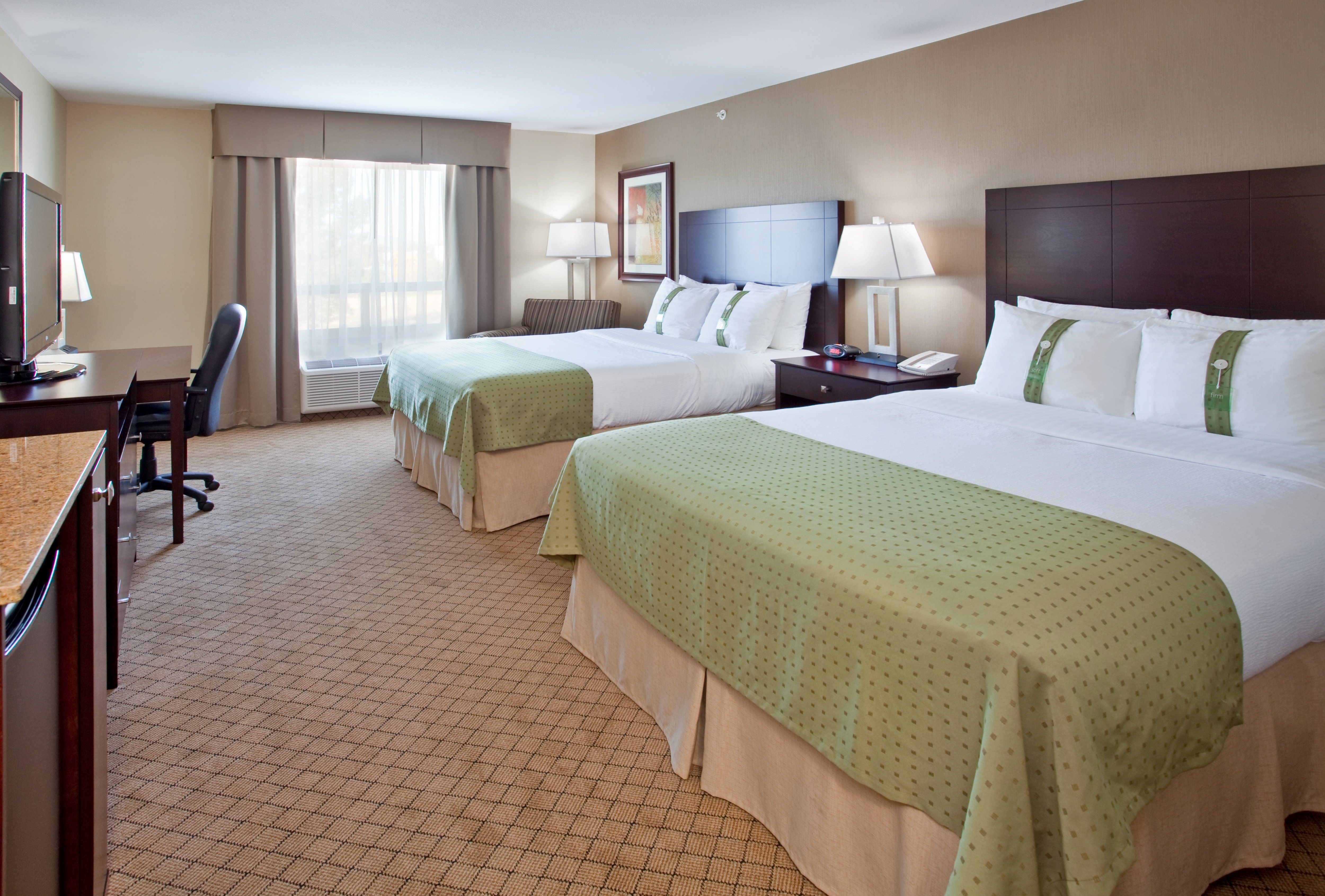 holiday inn hotel and suites kamloops by ihg
