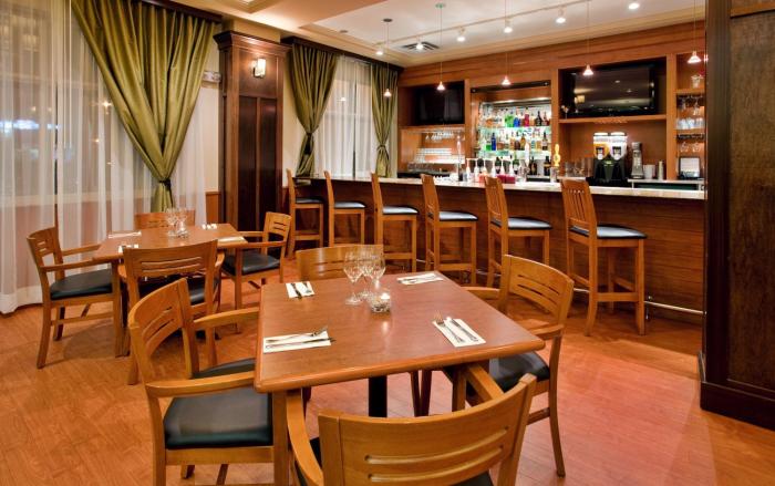 holiday inn hotel and suites kamloops by ihg