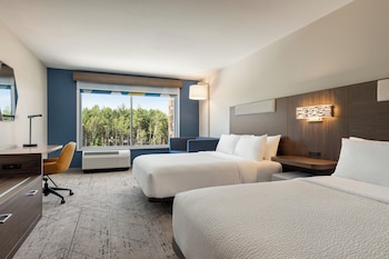 holiday inn express and suites rhinelander