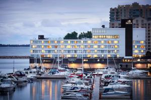 delta hotels by marriott kingston waterfront