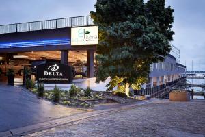 delta hotels by marriott kingston waterfront