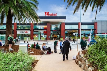 doncaster westfield airbnb shared house