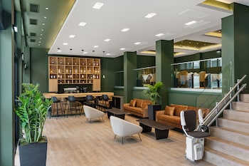 azur hotel volos