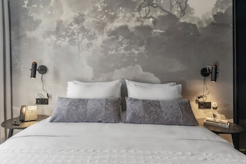 azur hotel volos