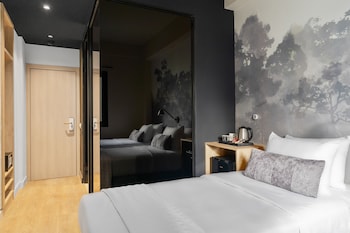 azur hotel volos