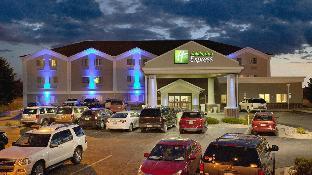 holiday inn express jamestown by ihg